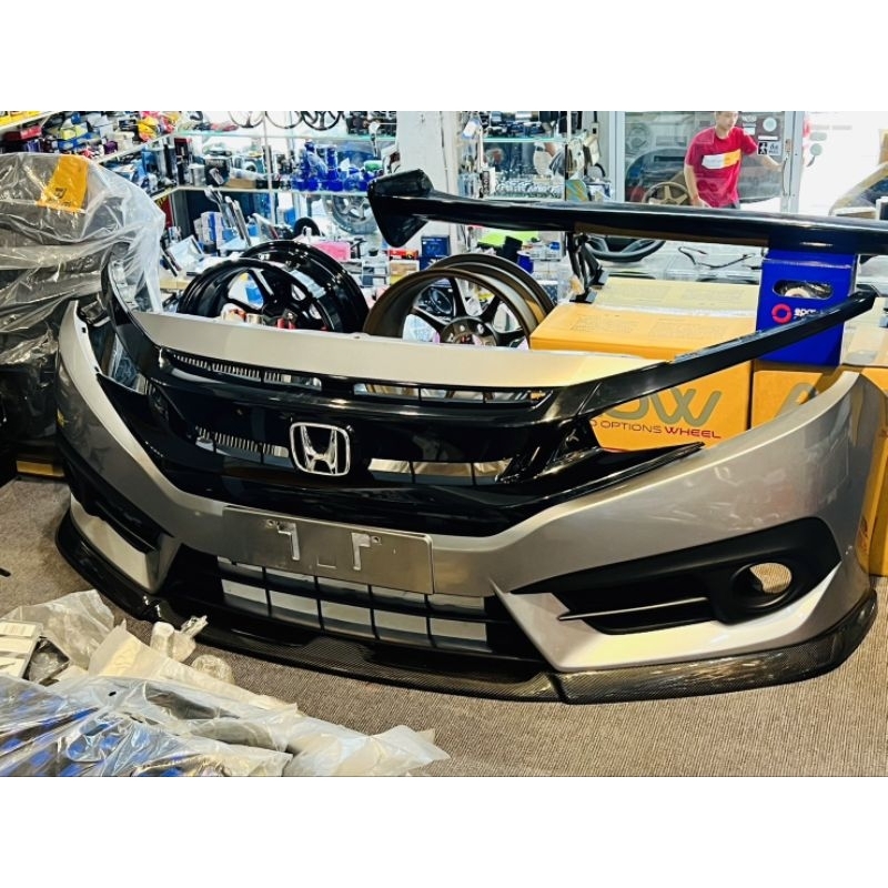 ชุดกันชนหน้า แท้มือสอง HONDA CIVIC FC/FK ปี 2016-2020 สียังสวย พร้อมลิ้นหน้า Pure Carbon สภาพดี สียั