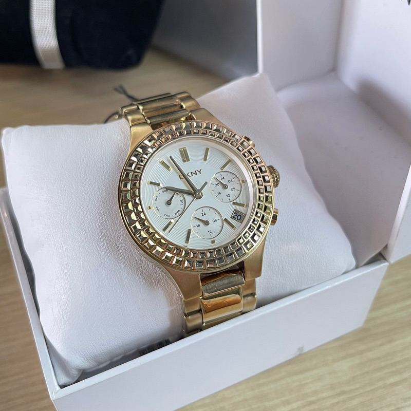 นาฬิกา DKNY สินค้าของแท้ 100%