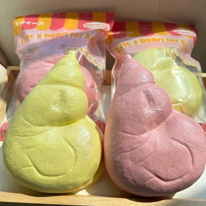 สกุชชี่ ขาไก่ Heart for kris x Eric รุ่นใหม่