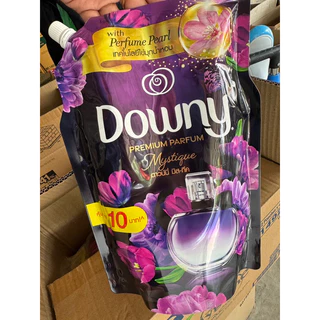 Downy ดาวน์นี่ น้ำยาปรับผ้านุ่ม สูตรเข้มข้นพิเศษ แบบเติม950มล. / 1 ลิตร