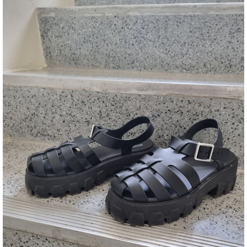 Monobo รุ่น Milan Plus สีดำ size37 ของแท้100%