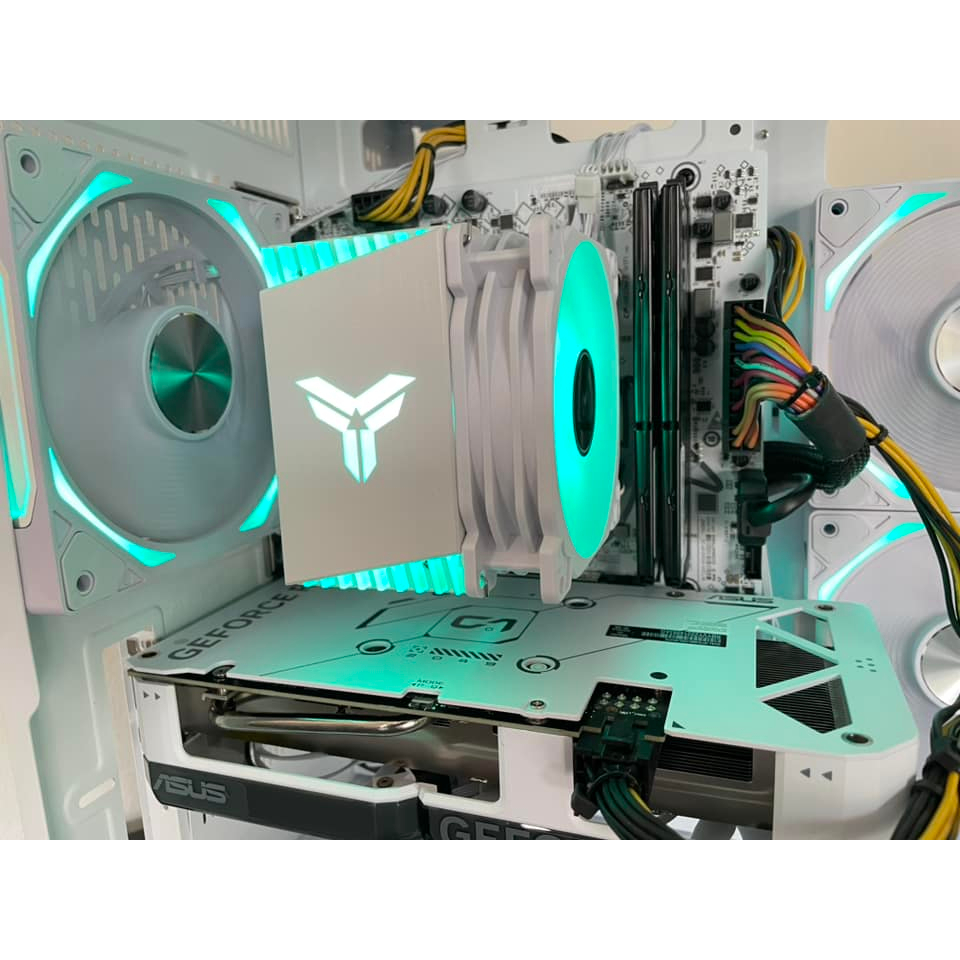 Comset I5-12400f + 4060 8g + ram16g + ssd 500g + เคสตู้ปลา