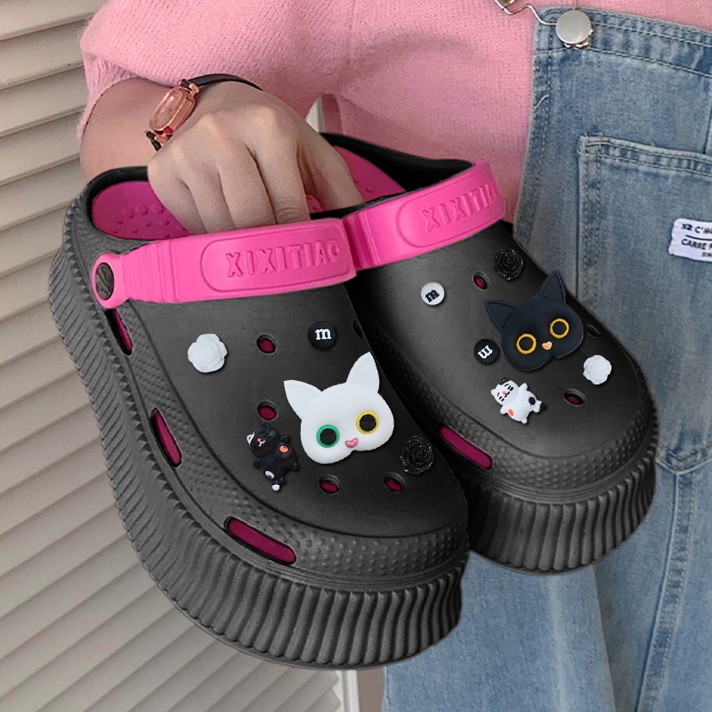 Luckkyshoes ส่งไวมากจ้า รองเท้าโตแฟชั่น รุ่นนี้ใครสายสีทูโทนห้ามพลาดเลย มีให้เลือก 4 สี ทำจากวัสดุคุณภาพดี พื้นนิ่มยางนุ