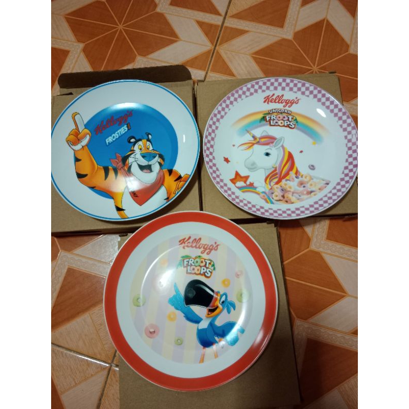 จาน Kellogg Froot Loops