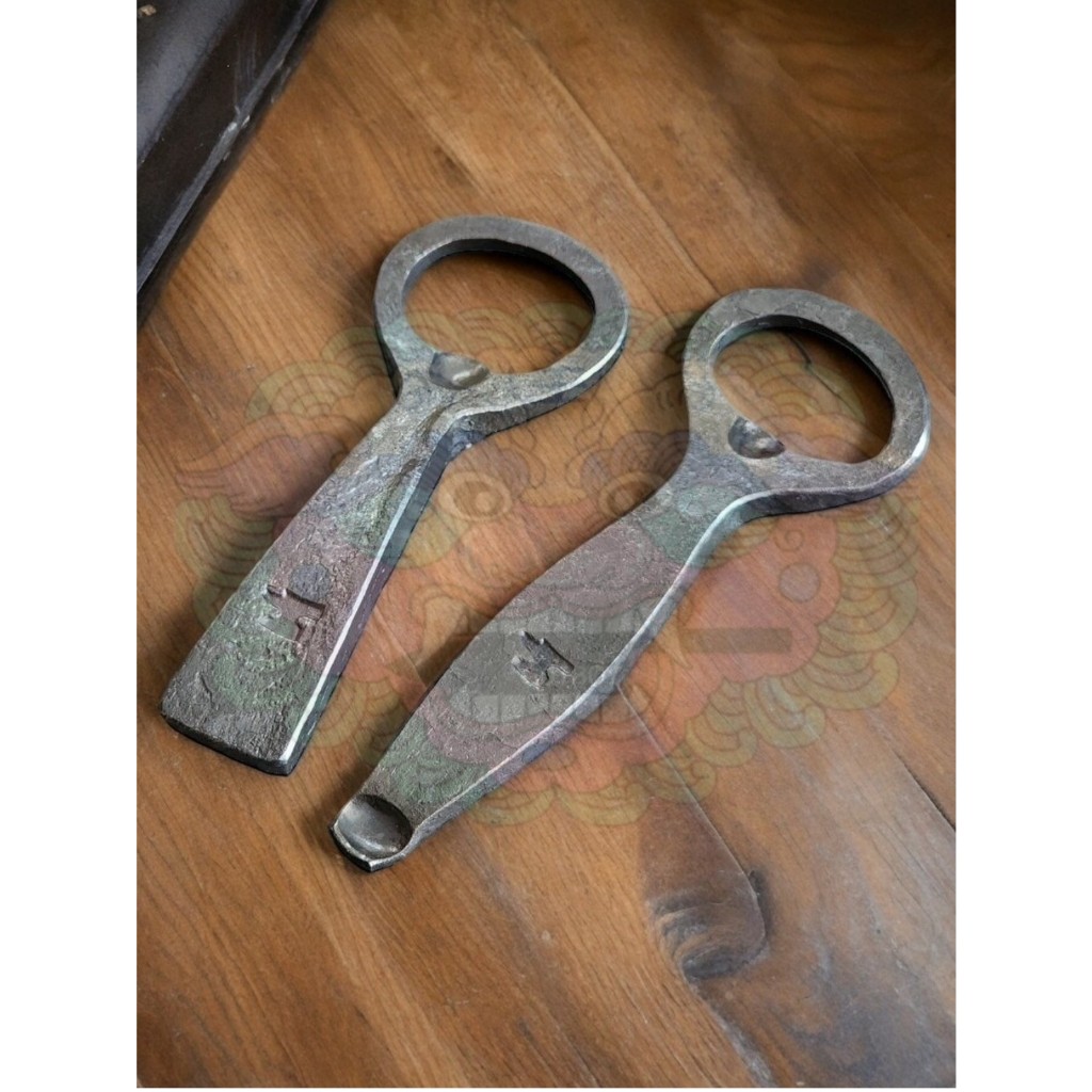 Kanatoko Hand Forged Bottle Opener (ที่เปิดขวด)