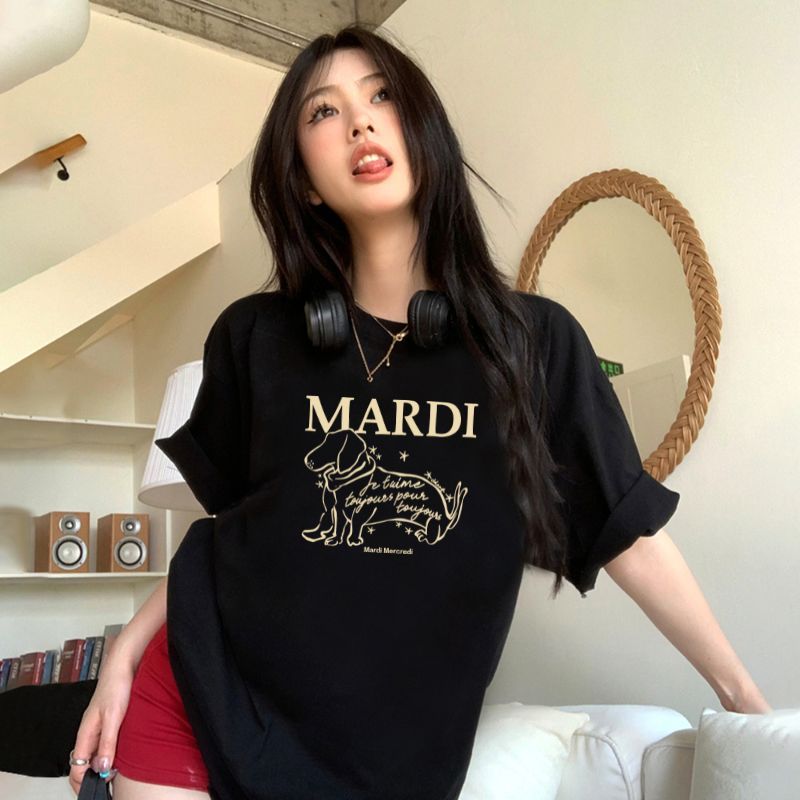 Basi เสื้อยืดผ้าฝ้ายโอเวอร์ ไซส์ไม่ยืดไม่ย้วย ลาย "Mardi" เสื้อยืดคอกลอมชายหญิงแบบนิ่มใส่สบาย สไตล์เกาหลี มินิมอล