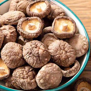 เห็ดหอมหนาจีน B4,(500g) กลิ่นหอมเห็ดเข้มข้น กรอบนุ่มและสดชื่…