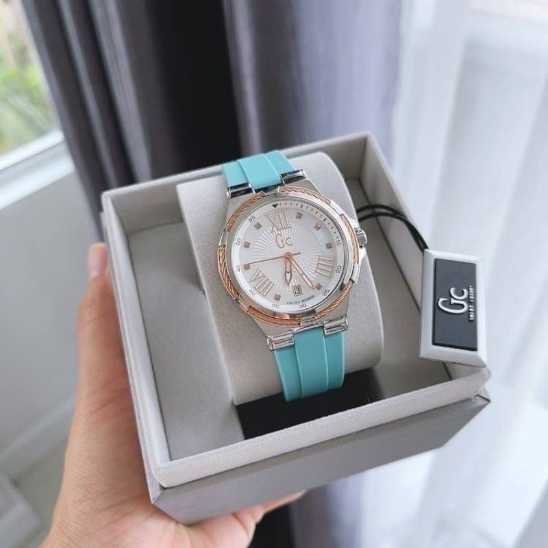 🌻สายซิลิโคนสีเขียวเทอคอยส์  ✨ นาฬิกา GC Y34003L1