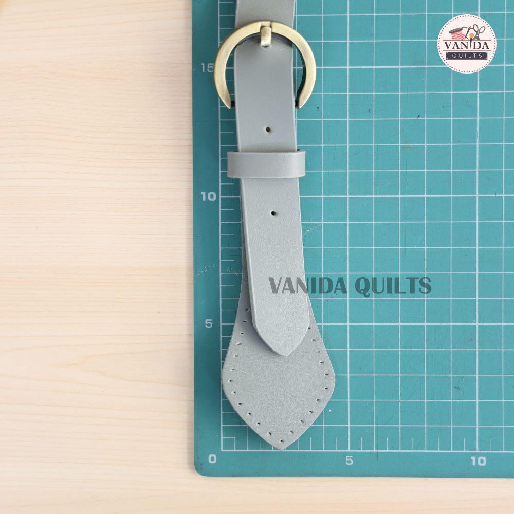 สายกระเป๋าหนังวัวแท้เดี่ยวปลายคาดเข็มขัด ปรับสั้น-ยาวได้ 60 - 80 cm สำหรับกระเป๋าสะพาย เจาะรูเย็บ ผลิตโรงงานไทย (L 038) - รูปที่ 2