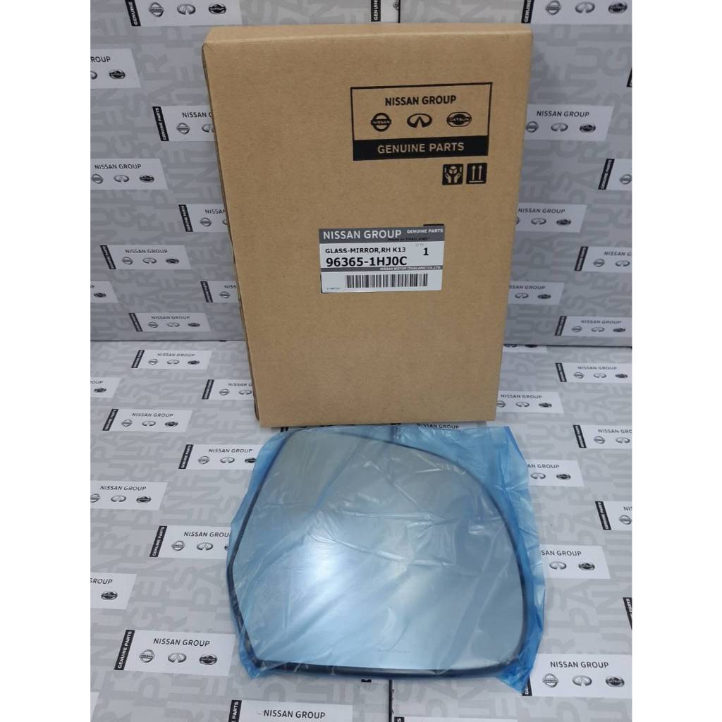 แผ่นกระจกมองข้าง ขวา NISSAN MARCH K13 และ NISSAN ALMERA N17 96365-1HJ0C (อะไหล่แท้นิสสัน)