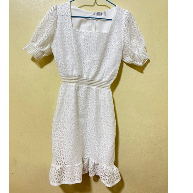 เดรสลูกไม้สีขาว ป้าย Just girlie มีซับใน มือ 1