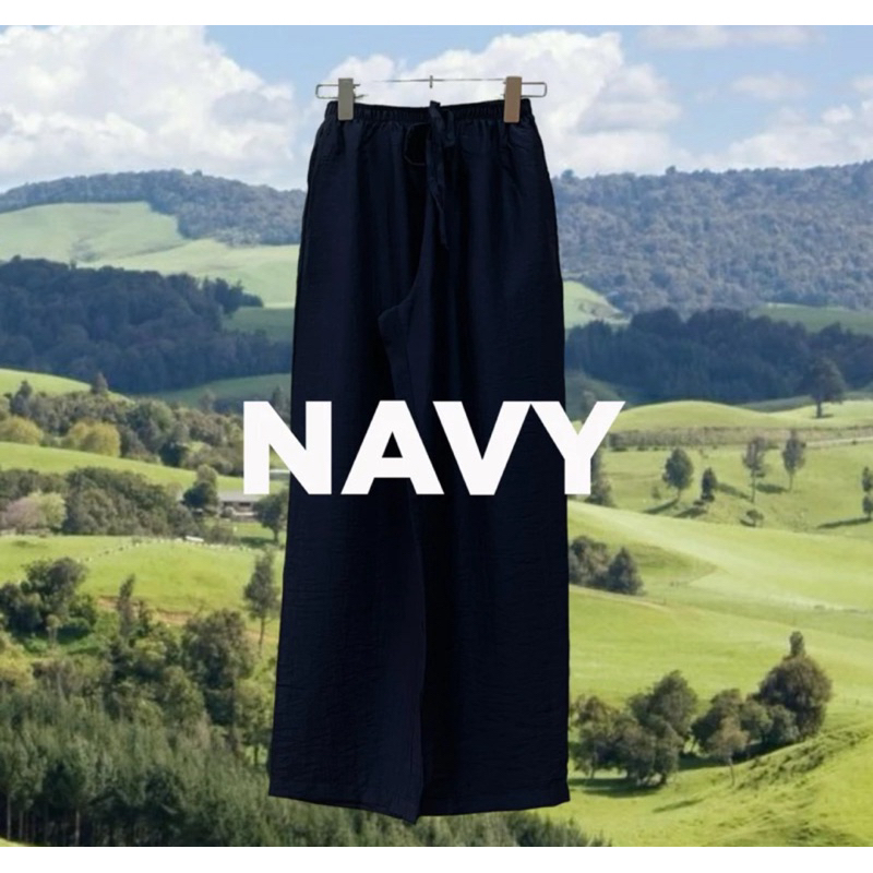 ส่งต่อ กางเกงขายาว สีกรม ป้าย Mon2Sun