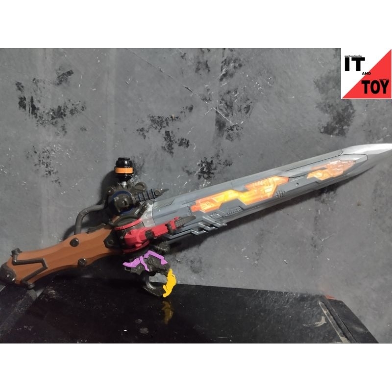 Dx Ohger Caliber ที่แปลงร่างขบวนการคิงโอเจอร์