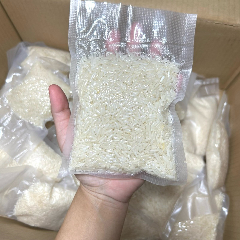 ข้าวหอมมะลิแท้ 150 กรัม หุงอร่อย หอม ขึ้นหม้อ