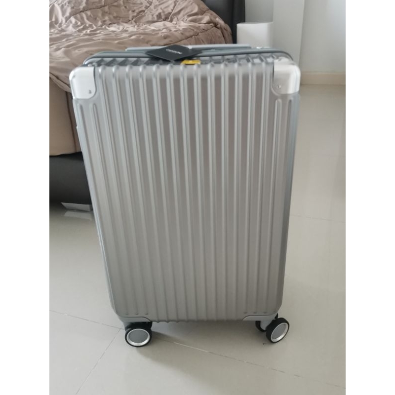 กระเป๋าเดินทาง​ Caggioni​ Corporate​ 20​ นิ้ว​ ใหม่แกะกล่อง