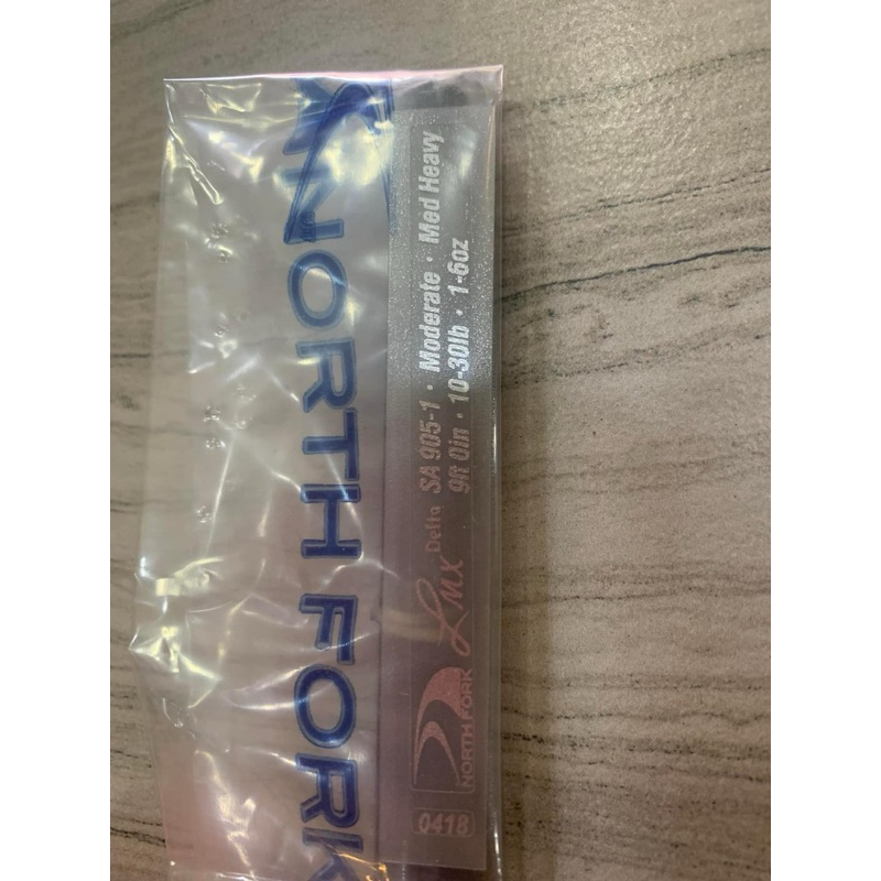 แบงค์ North fork U.S.A  ยาว 9 ฟุต / 2 ท่อน เวท 10-30 lb    ราคา 3,900 บาท