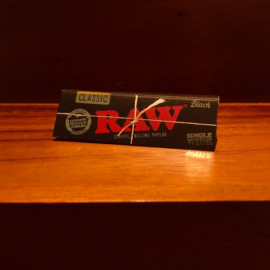 กระดาษโรล Raw รุ่น Black ขนาด Single Wide ยาว 70 mm จำนวน 50 แผ่น กระดาษโรล