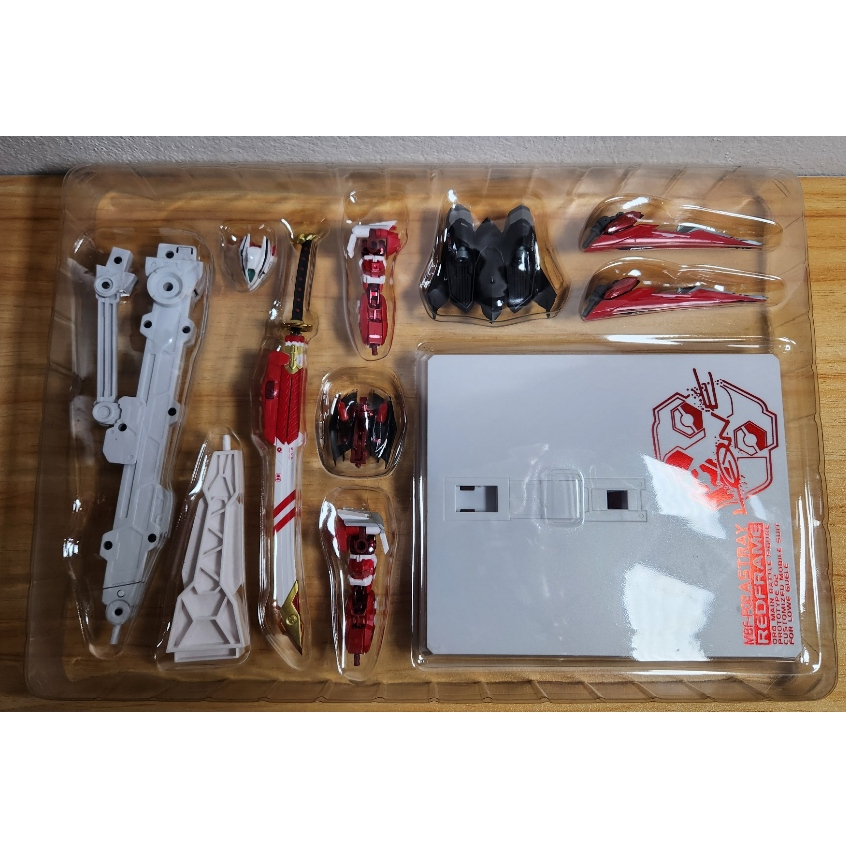 MC - Metal Build - Gundam Astray Red Frame + Flight Unit Option Set