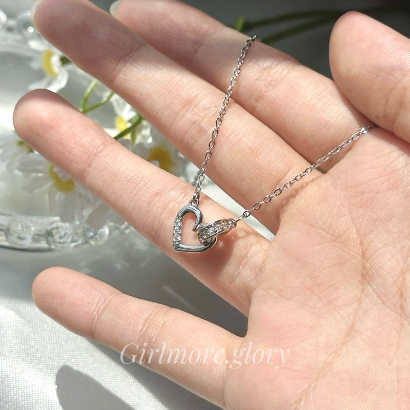 heart orbit necklace | สร้อยคอจี้หัวใจ
