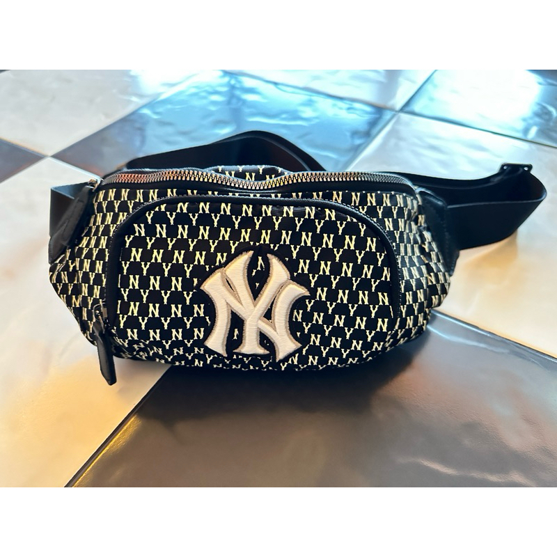 กระเป๋าคาดอก คาดเอว MLB NY สีดำ มือ1️⃣ แท้💯🎉🎉