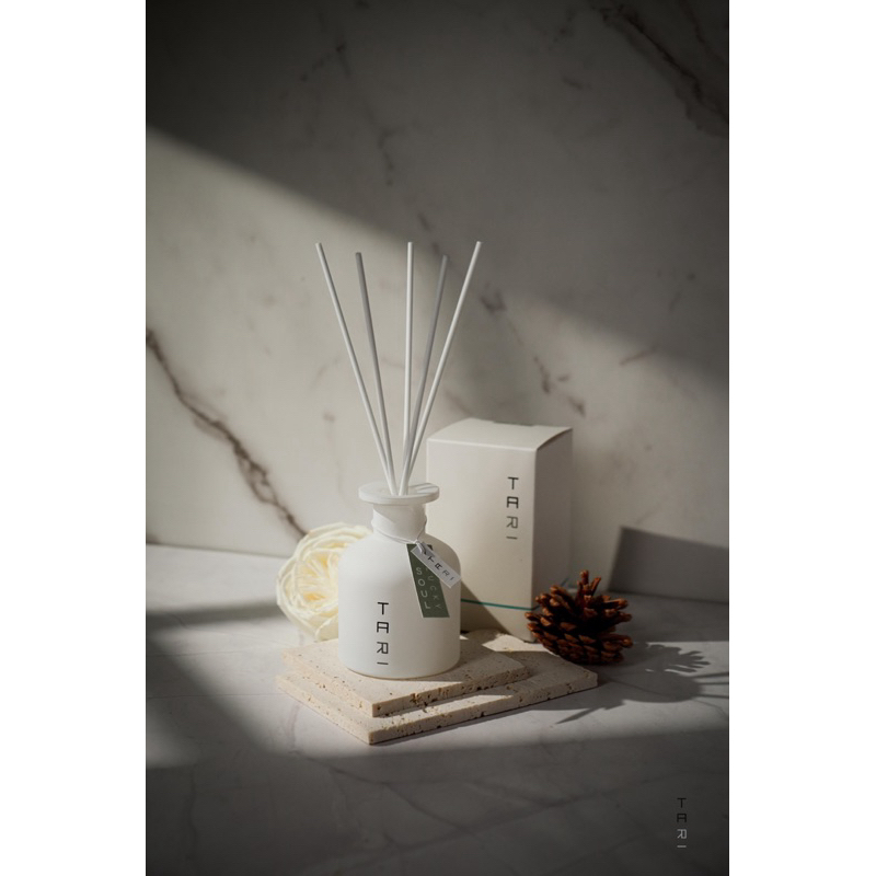 Tari ก้านไม้หอมกระจายกลิ่น Rose, Cedar wood, White tea (SoulLucky Reed Perfume Diffuser น้ำหอมบ้าน ก้านไม้หอม)
