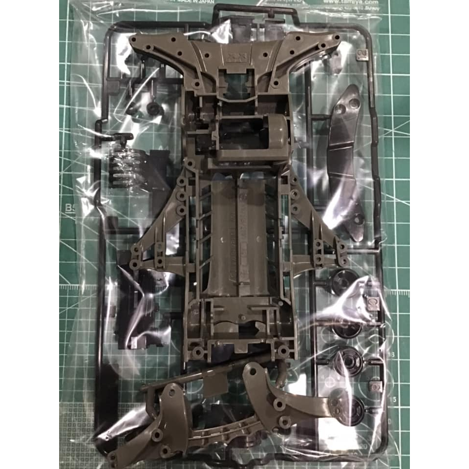 ขุดโครง FMA เทาเข้ม พร้อมพาท +หาง ของใหม่ แท้ ระเบิดจากรถกล่อง Tamiya Geo