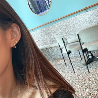 Petite Janus Wink Stud ต่างหูสตั๊ดรูปดาว