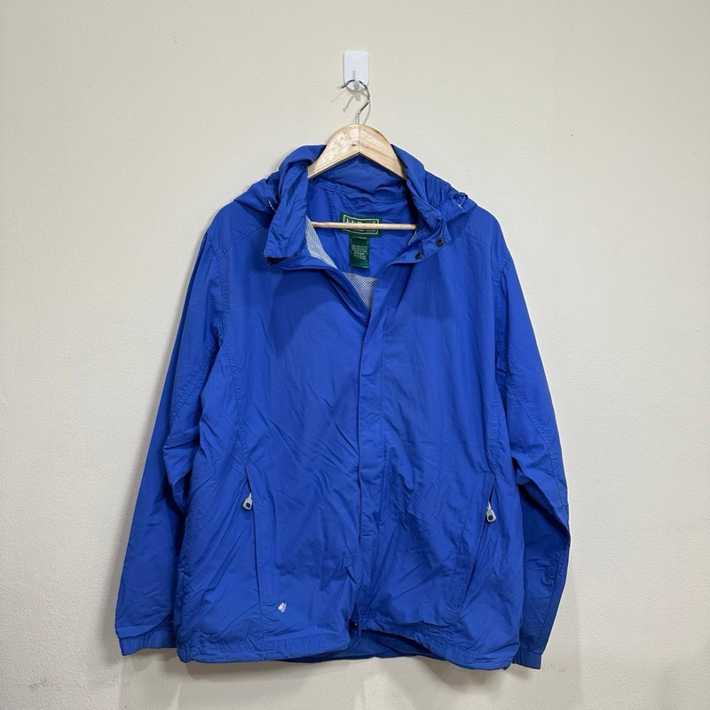 เสื้อกันลม กันหนาว llbean สีน้ำเงิน ใหม่มาก