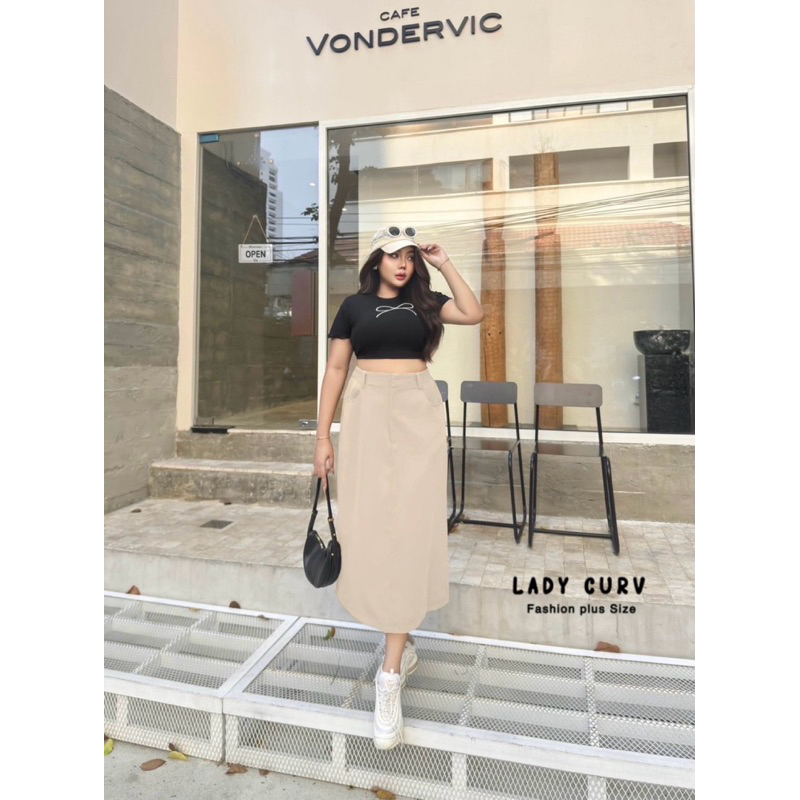 (Lc) กระโปรงยาว เอวสูง ผ่าหลัง ตะขอหน้า ใส่แล้วดูผอมเพรียว ใส่เที่ยว ใส่ทำงาน เสื้อผ้าสาวอวบอ้วน พลัสไซส์ ไซส์ใหญ่ - รูปที่ 3