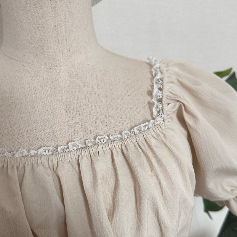 ♦️DOODEE2♦️เสื้อแขนตุ๊กตาแต่งขอบลูกไม้ ผ่าด้านหน้า ทรงตัวยาว - รูปที่ 5