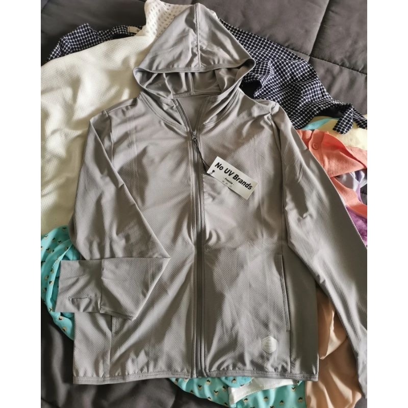 (สีเทา)​ NO UV BRAND​ เสื้อคลุมกันแดด กันแสง UV ผ้าใส่สบายนุ่มๆ