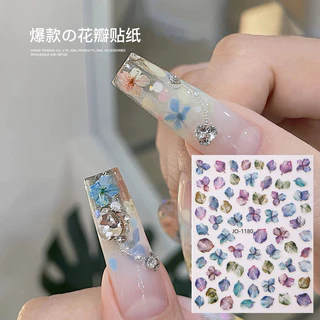 สติกเกอร์ตกแต่งเล็บ สติกเกอร์ติดเล็บ มีหลายลายให้เลือก
