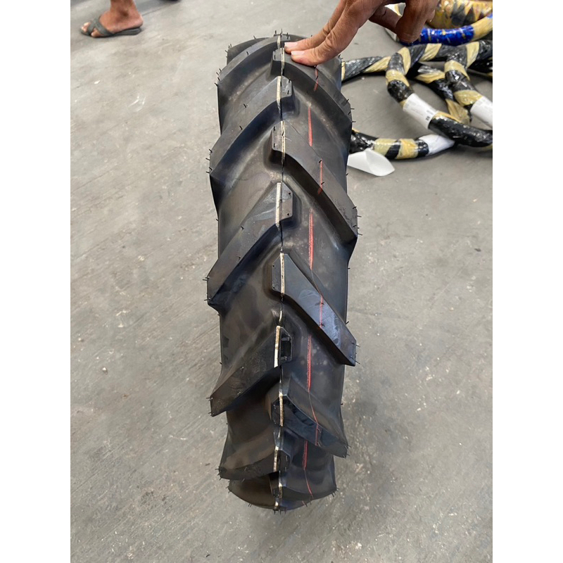 ยางรถไถ ยี่ห้อ CHAMPION AR-3 ขนาด 6.00-14  ปี24 ยางใหม่