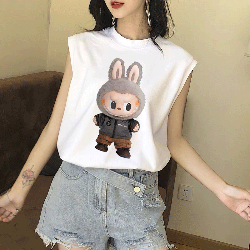 พร้อมส่ง เสื้อยืดแขนกุด ใส่ได้ทั้งชายหญิง ลาบูบู้ Labubu Pop Mart ผ้าCotton ผ้าใส่สบาย ทรงหลวม สไตล์เกาหลีิB88178