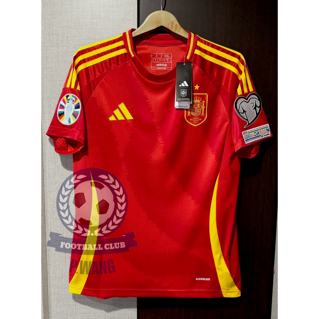 เสื้อฟุตบอล - [เกรด แฟนบอล.] ทีมชาติ สเปน [+อาร์มยูโร] ชุดเหย้า Home ปี 2024 (สามารถเฟล็กชื่อนักเตะได้ )