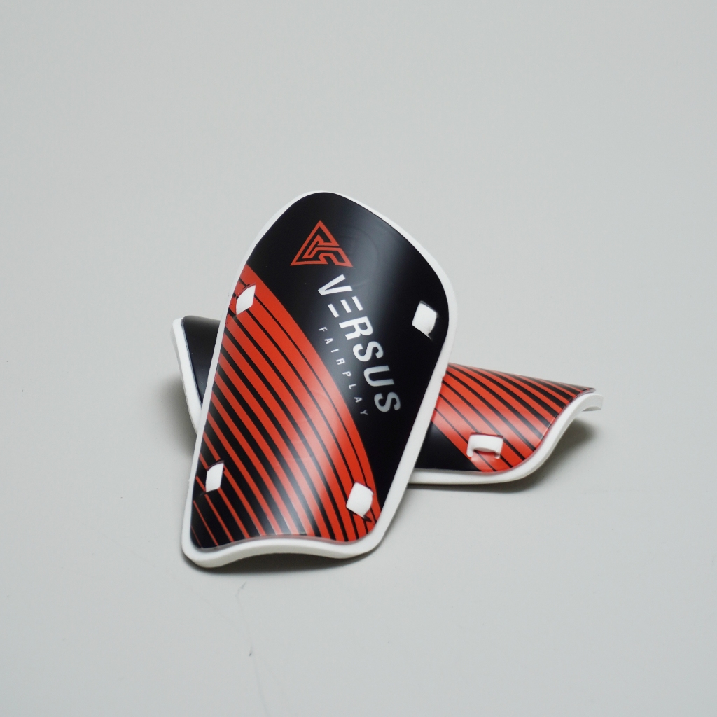 VERSUS สนับแข้ง รุ่นออริจินัล VS1101