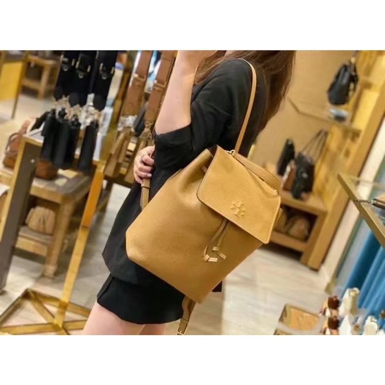 **C*** กระเป๋าเป้หนังแท้ Tory Burch Plain Leather Crossbody Backpacks สินค้าใหม่ ของแท้