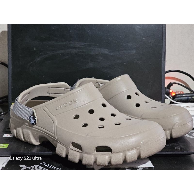 Crocs Lite Ride Clog รองเท้าแตะ แบบลำลอง มาใหม่สุดฮิต ใส่ได้ทุกเพศ มีส่วนลดราคา