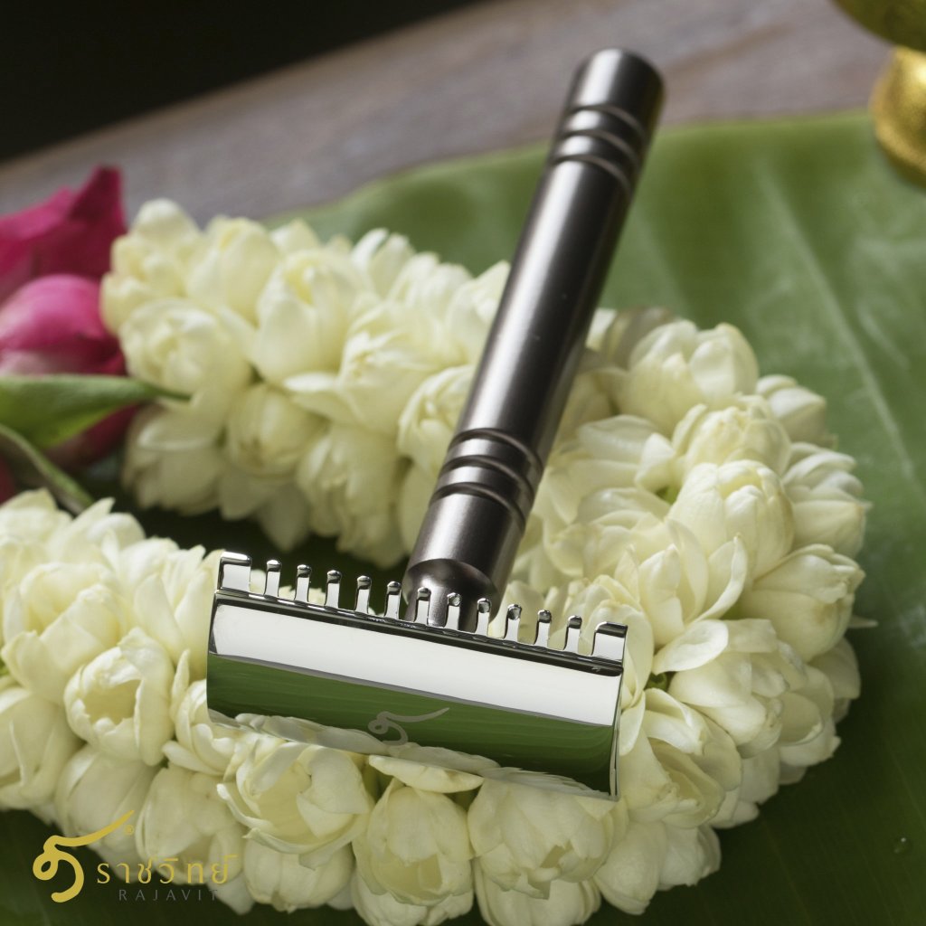 RAJAVIT(ราชวิทย์) มีดโกนพระราชวิทย์ อลูมิเนียม ด้ามสีเทาชนวน มีดโกนปลงผมงานบริขาร น้ำหนักเบา ปลงผมไม่บาด ไม่เป็นสนิม