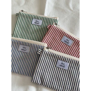 wallet | striped pattern กระเป๋าตังค์แบบ 3 ช่อง by the.smallstuff