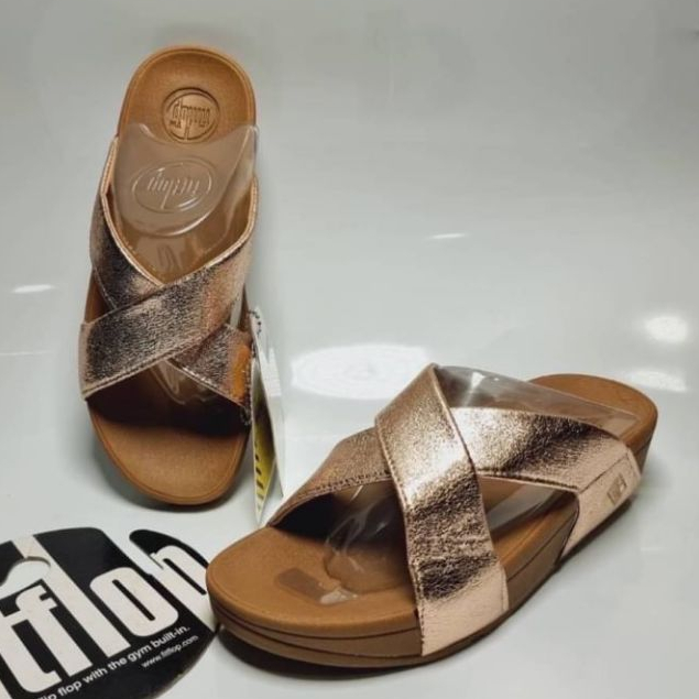 Fitflop ผู้หญิง Size 36---40 รองเท้าเพื่อสุขภาพ พื้นนุ่ม ใส่ทนทาน ไม่ขาดง่าย ใส่สวยใส่สบายมาก