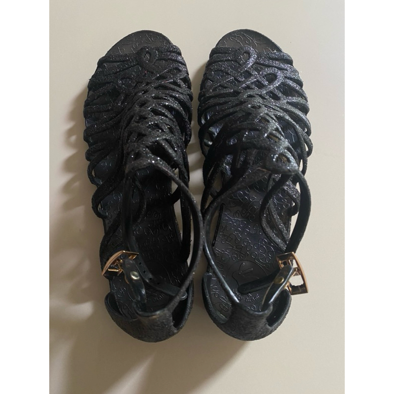 รองเท้า jelly bunny ของแท้💯มือสอง รัดส้นสีดำกลิตเตอร์