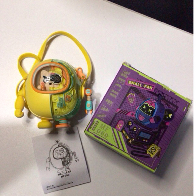 [🔥ของแท้🔥ส่งฟรี🔥]TAIDU Mini usb mecha พัดลมไฟฟ้าขนาดเล็ก นักบินอวกาศ พัดลมตั้งโต๊ะแบบห้อยคอ พัดลมพกพ