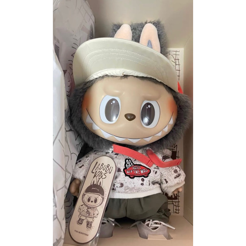 LABUBU x Vans THE MONSTERS - OLDSKOOL MONSTERS FOREVER Vinyl Plush Doll