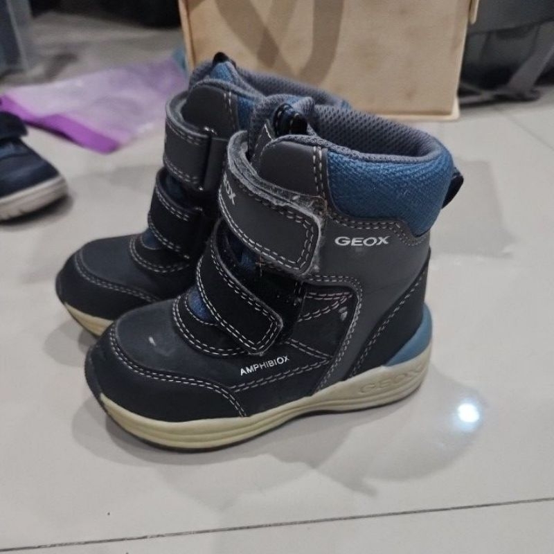 รองเท้าบูทเด็กกันหนาว Geox มือสอง ไซส์ 21 EU
