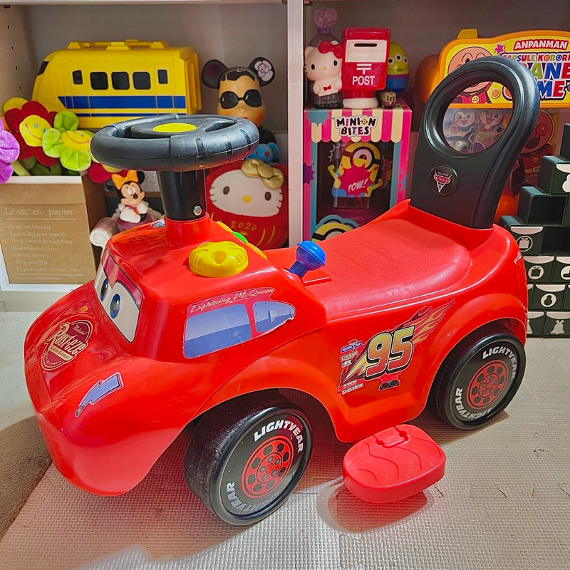 รถขาไถแมคควีน Macqueen