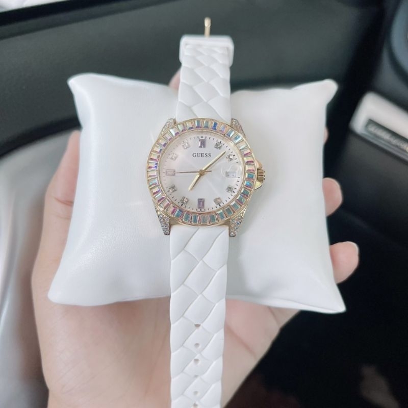 😘🥰นาฬิกาข้อมือผู้หญิง New GUESS LADIES WATCHES OPALINE WATCH สายหนังสีขาว