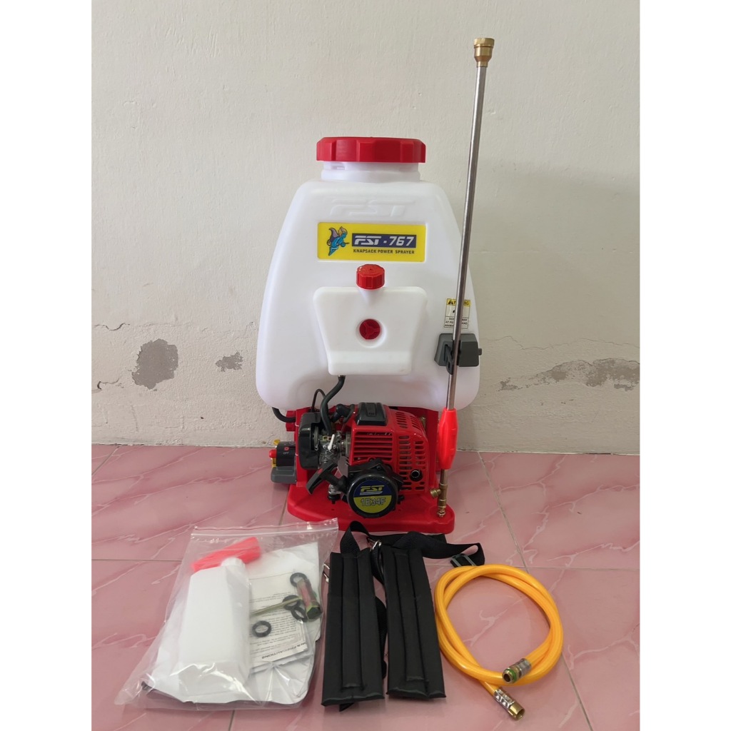 เครื่องพ่นยาสะพายหลัง 767 ยี่ห้อ FST ขนาด 25 ลิตร คาร์บูลูกลอย ปั๊มทองเหลือง ลานสตาร์ทแบบดึงเบา (Eas