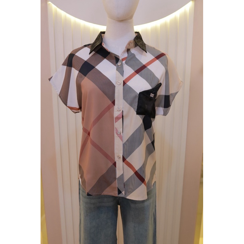 F16 เสื้อแขนสั้นลาย BB แต่งปกแก้ว