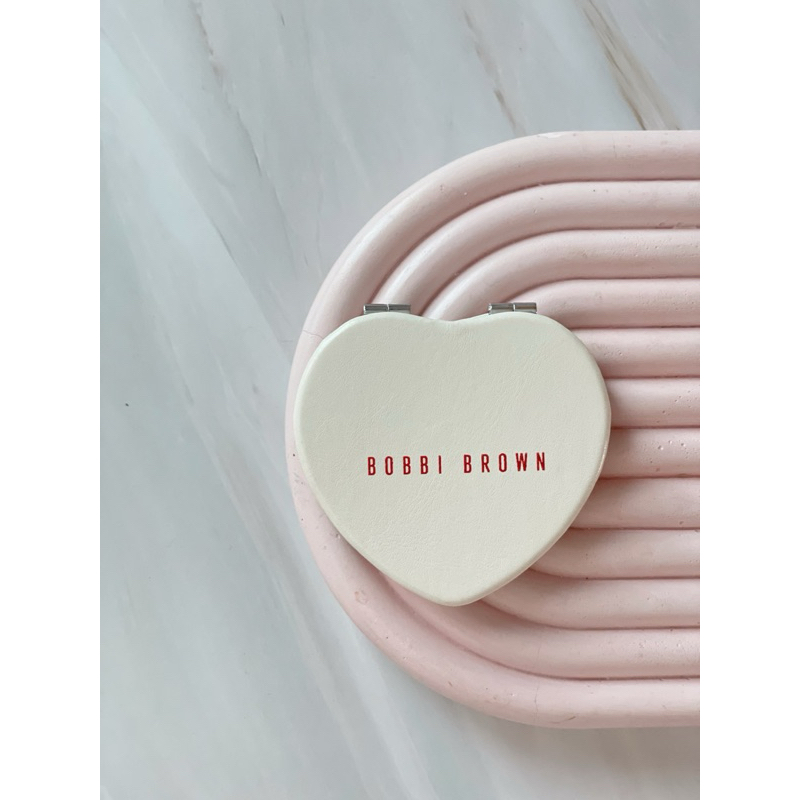 bobbi brown heart mirror พร้อมกล่อง